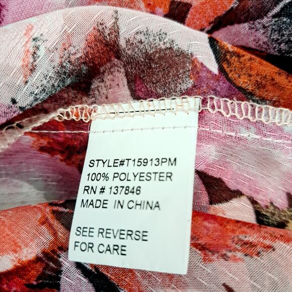 Stem & Vine V-neck Lightweight Floral Print Top - Picture 6 of 8